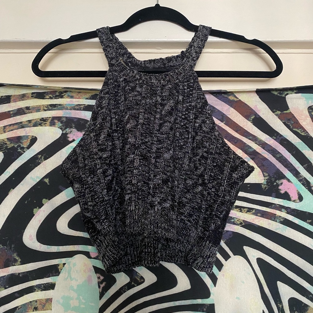 Gray/Speckled Knit Crop Top